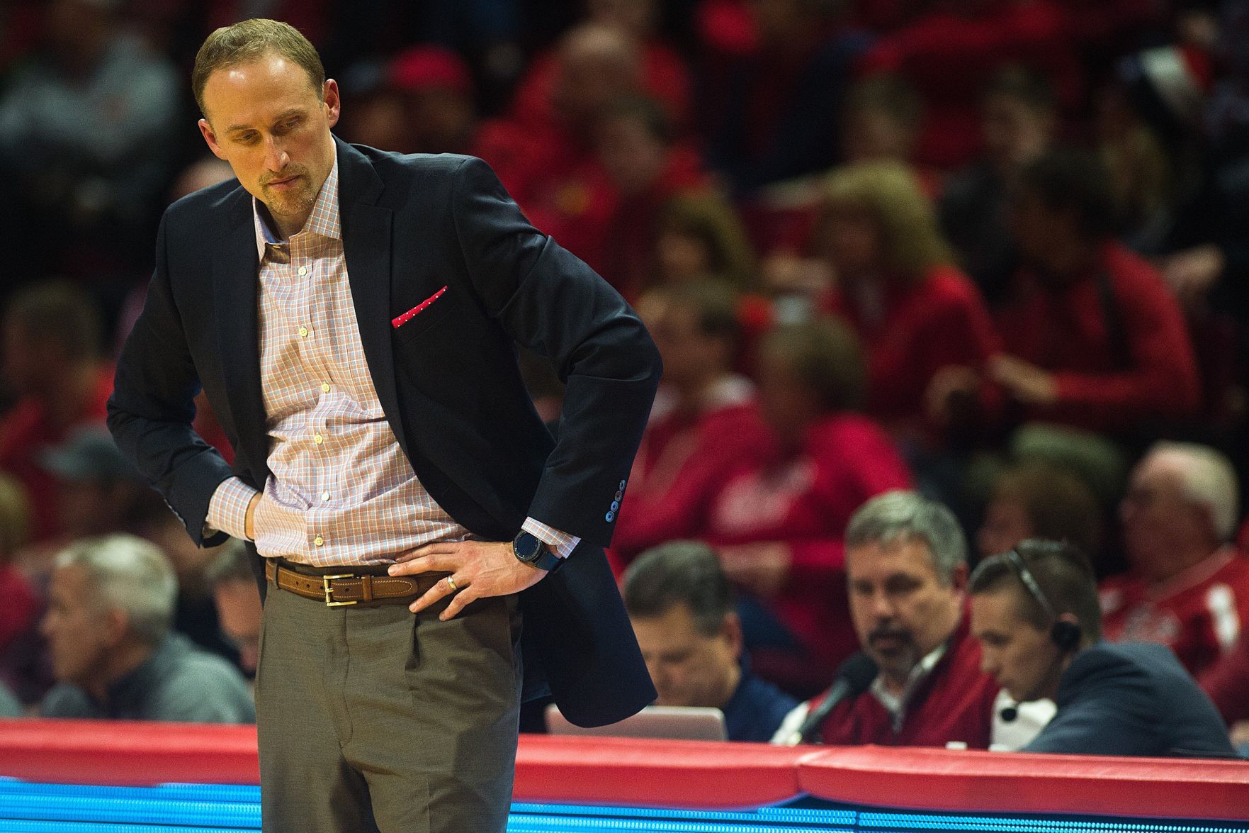020619-blm-spt-3isuhoops